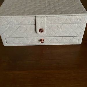 Pandora Jewelry Box